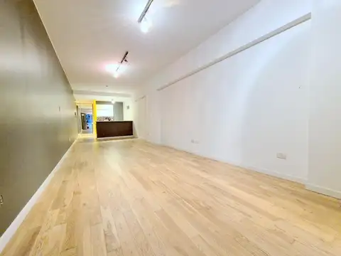 Alquilo: Moderno Monoambiente C/ Cochera. Frte. Balcón A/ Profesional. Full Amenities