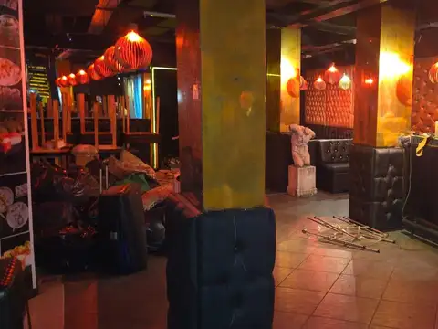 Local en Venta 60 años