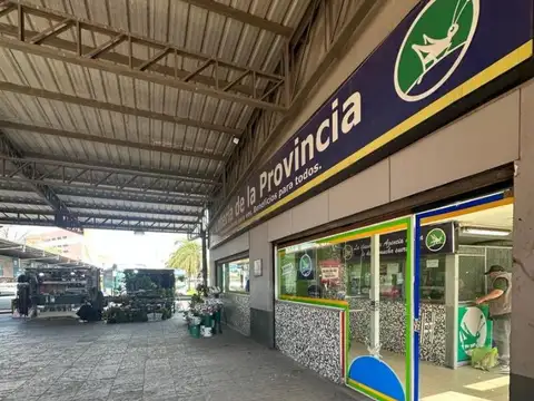 Avenida Hipólito Yrigoyen 2500