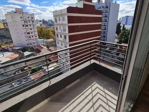 Departamento en Alquiler en Lanus Este, $ 500.000