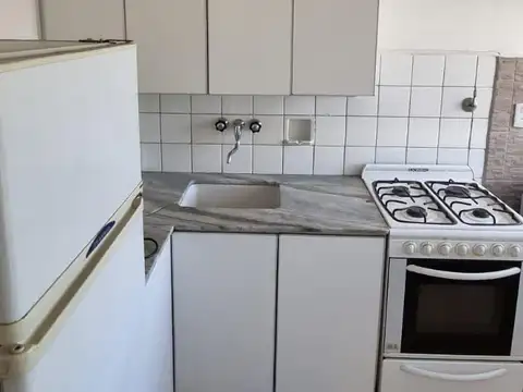 Departamento en Alquiler en Once, $ 750.000
