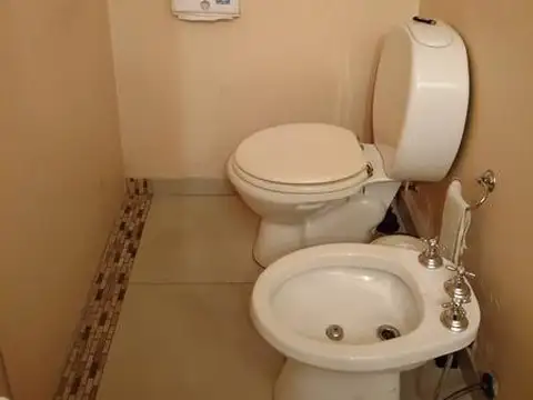 Local en Venta en Lanus, USD 175.000