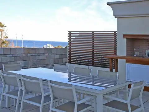 Depto Tipo Casa en Venta de 5 ambientes