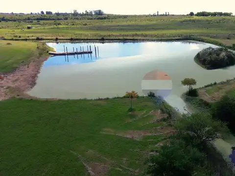 VENTA DE CHACRA , CASAS Y  CAMPOS EN LAS BRUJAS