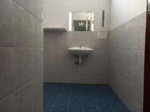 Oficina 3 ambientes con 1 baño