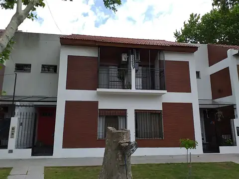 VENTA DUPLEX 3 AMB REMEDIOS DE ESCALADA.