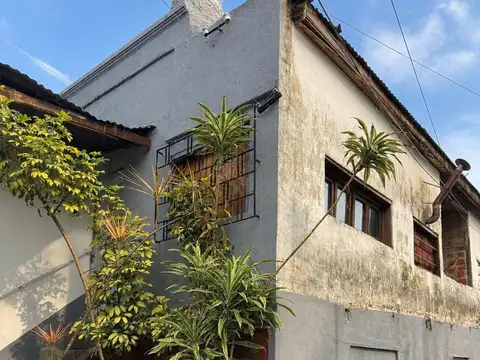 Casa en Venta 64 años