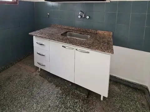 Depto Tipo Casa 3 ambientes con 1 baño