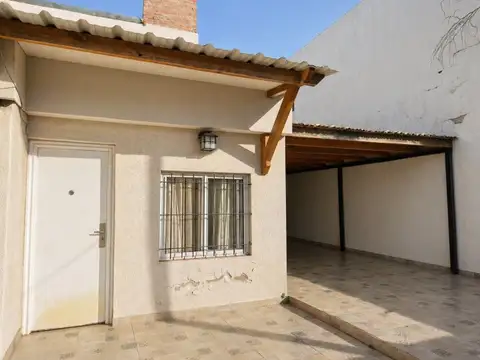 Los Paraisos 2200
