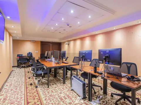 Oficina en Venta en Ciudad Vieja, USD 398.000