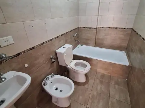 Departamento 3 ambientes con 1 baño