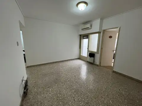 Campana 4300, Piso 3