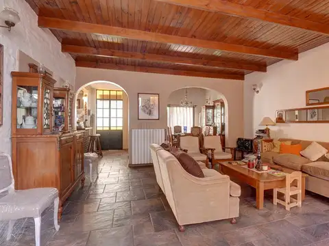 PH 5 AMB. C/JARDIN Y PILETA - VENTA/VILLA URQUIZA
