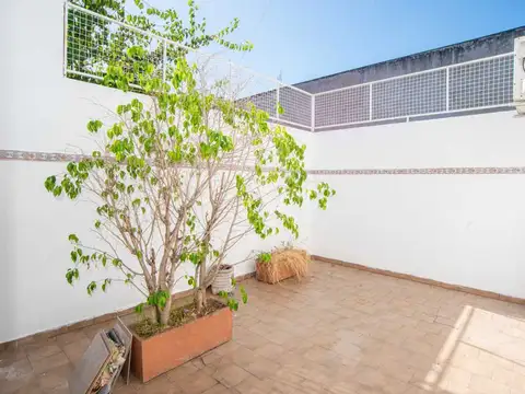 Depto Tipo Casa en Venta de 2 ambientes