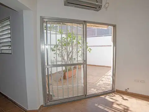 Depto Tipo Casa en Venta de 1 dormitorio