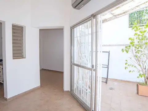 Depto Tipo Casa en Venta en Mataderos, USD 90.000