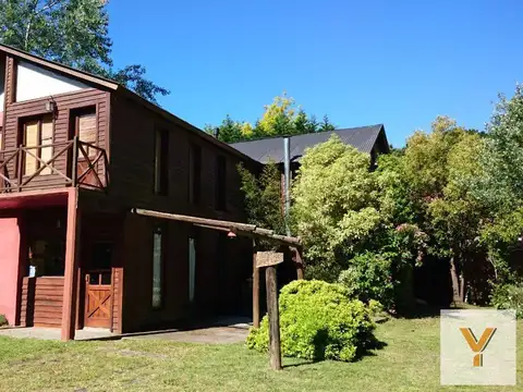 Dúplex en venta - 6 Dormitorios 4 Baños - 430Mts2 - Costa del Este