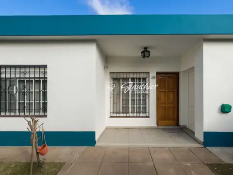 ESQUINA ÚNICA en venta Campana OPORTUNIDAD precio VIVIENDA OFICINA CONSULTORIO 100