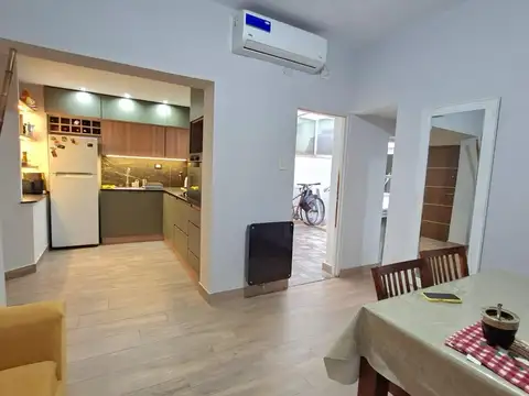 PASILLO PLANTA BAJA 1 DORMITORIO Y COMODIN