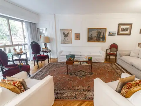 Departamento en Venta de 5 ambientes