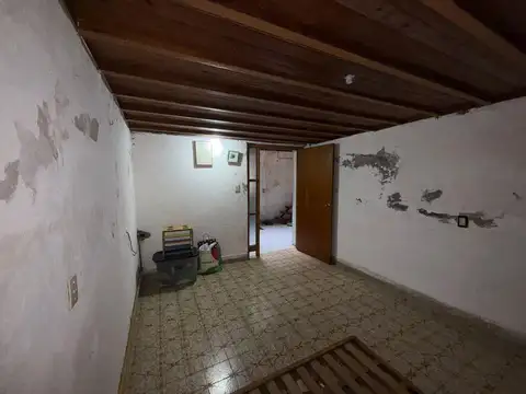 Local en Venta 80 años