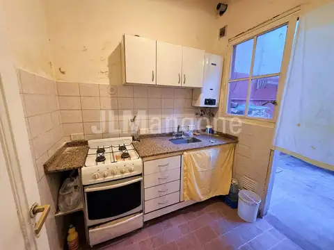 Depto Tipo Casa en Venta en Flores, USD 82.900
