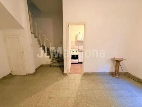 Depto Tipo Casa en Venta de 3 ambientes