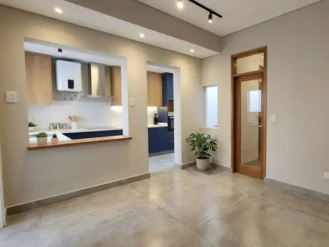 Depto Tipo Casa en Venta 36 años