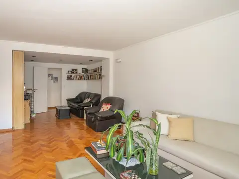 Departamento 4 ambientes con 2 baños