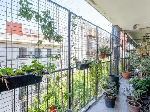 Departamento 4 ambientes con 2 baños