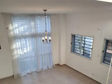 Casa en Alquiler al Este