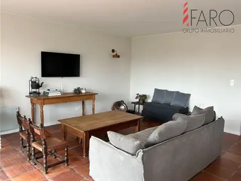 Departamento en Alquiler de 4 dormitorios