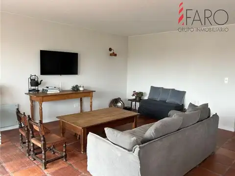 Departamento en Alquiler de 4 dormitorios