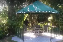 Áreas comunes piscina, gimnasio, club-house, juegos en el Barrio cerrado, Campos de Alvarez