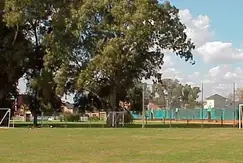 Actividades deportivas futbol, voley, tenis, basquet, hockey en Campos de Alvarez en G.B.A. Zona Oeste