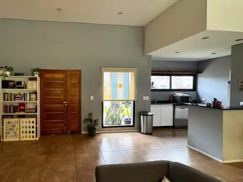 Barrio San Matias 400