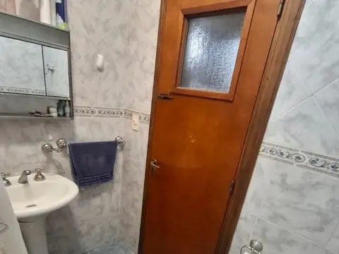 VENTA CASA 5 AMB Y QUINCHO , A CREDITO