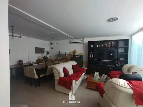 Casa en Venta en Godoy Cruz, USD 150.000