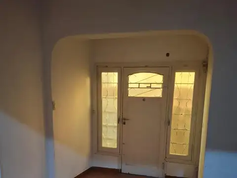 Depto Tipo Casa en Alquiler de 2 ambientes