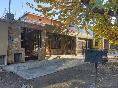 Casa 3 ambientes con 3 baños