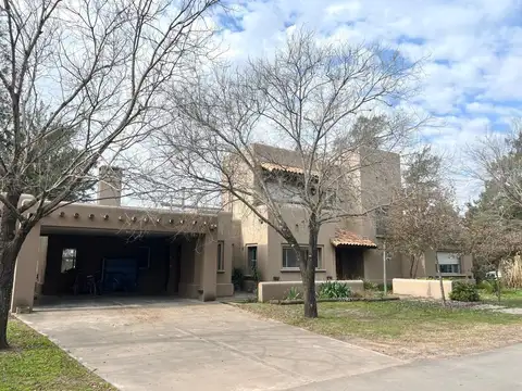 Casa en Venta de 5 dormitorios