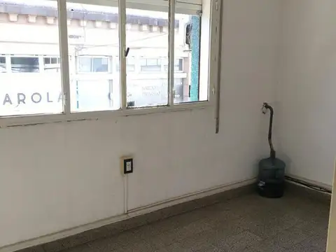 Oficina en Alquiler al Oeste