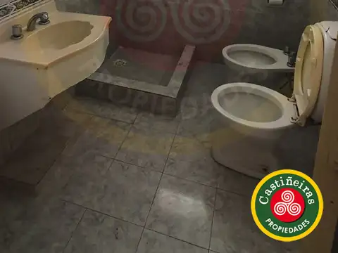 Venta - PH interno - Patio - Muy buena ubicación, a mtrs de Av. Alisna - Sin Expensas - Vta Directa!