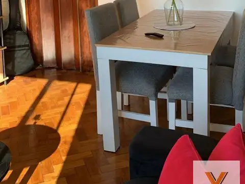 Departamento en venta - 2 Dormitorios 1 Baño - 70Mts2 - Monserrat
