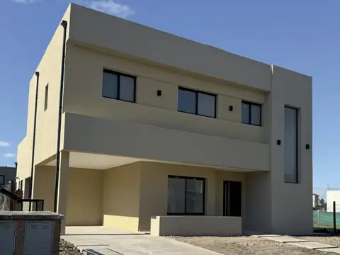 San Pablo, Pilar 100