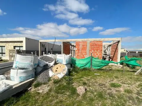 Terreno en Venta en Laguna Azul, USD 34.000
