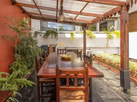 Casa en Venta en Vicente Lopez Vias / Maipu, USD 595.000