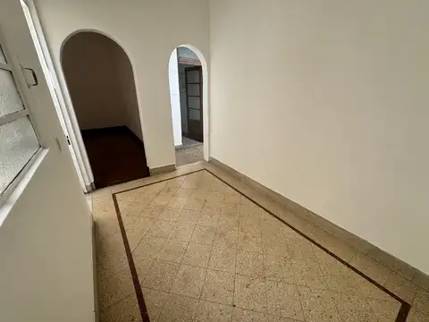 Depto Tipo Casa en Alquiler de 2 ambientes