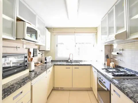 Departamento en Alquiler de 3 dormitorios