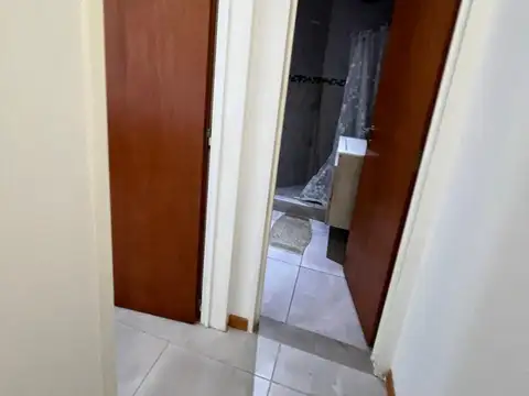 Departamento en Alquiler en Azcuenaga, $ 330.000